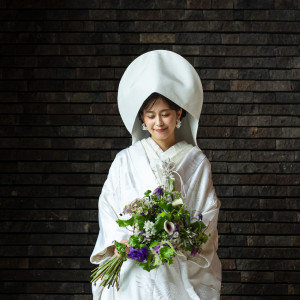 結婚式本番の前に前撮りやロケーションフォト撮影も人気。和装の白無垢や色打掛などの衣裳も豊富にそろう。|軽井沢プリンスホテル  フォレスターナ軽井沢の写真(52977583)