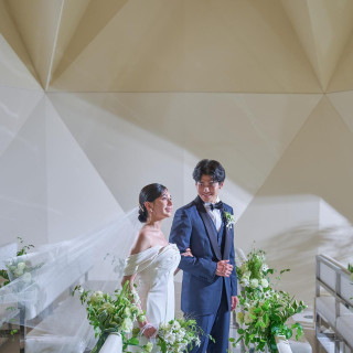 風の教会にテイストを合わせた「Fiore Bianca」