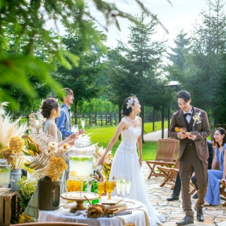 【地元婚を応援！長野県民特典】お色直し衣裳割引がシーズン特典＋10％OFF＆日帰り送迎バス1台無料
