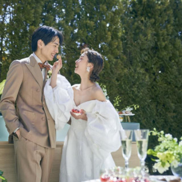 会場にはプライベートガーデンが併設。思い思いの特別な時間が過ごせます。