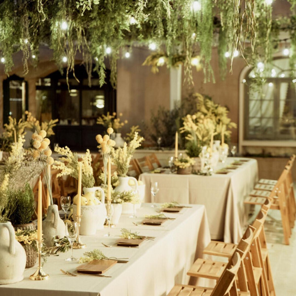 ナイトでは大人っぽく神秘的な印象に♪