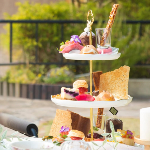 アフタヌーンティーで大切な方々で特別な時間を