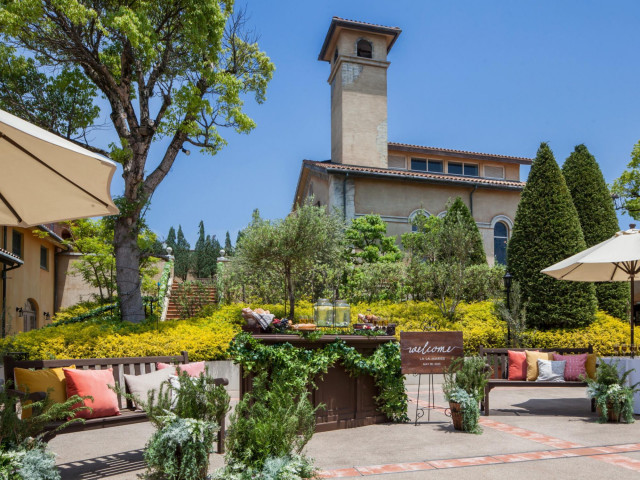 駅から5分の好立地の貸切ナチュラルウェディング☆