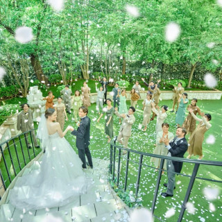 ◆水曜限定*花嫁ALL体験◆ドレス試着×ガーデン階段入場♪試食付