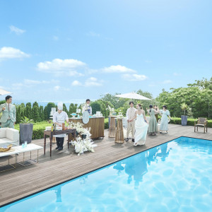 開放感とまるで海外リゾートのような非日常感を体験|ベイサイド迎賓館（松山）/テイクアンドギヴ・ニーズウェディングの写真(56018143)