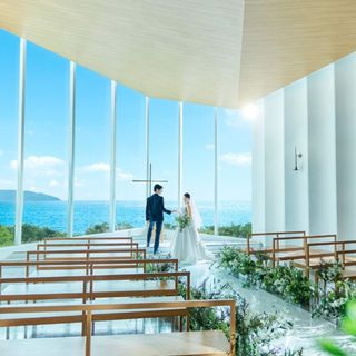 公式HP【初見学人気】絶景海見えチャペルで叶う憧れ花嫁体験×豪華試食