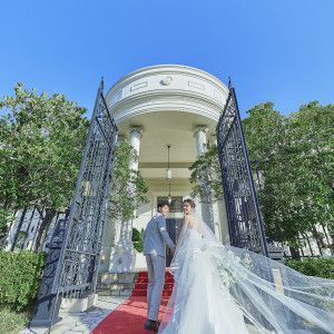 結婚式の一日を雰囲気溢れるエントランスからスタート|アクアガーデン迎賓館(沼津)の写真(28282192)