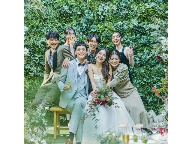 ご来館特典・ご成約特典をご用意・挙式の日程変更や延期も可能!