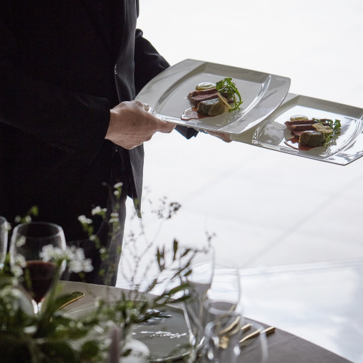 表参道TERRACE/テイクアンドギヴ・ニーズウェディング