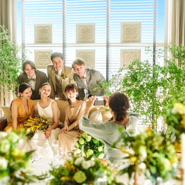 【貸切空間でアットホームなパーティを】披露宴会場はワンフロア貸切にてご案内