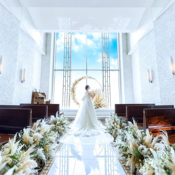 成約特典(1)【ウェディングドレス・タキシード】総額286,000円OFF