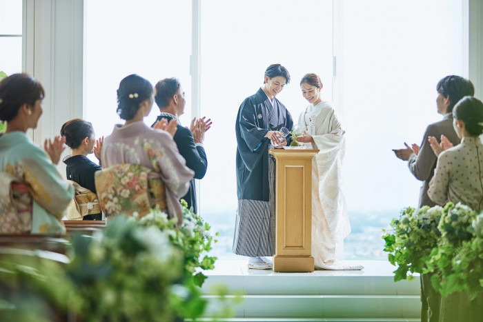 伝統的な白無垢で気持ちも引き締まる