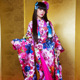 和装を当日のお色直し、もしくはお写真のみで着用の方も☆白無垢も大人気！