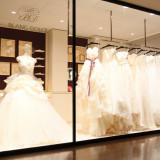 アルコラッジョ専用ドレスサロン OPEN!