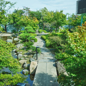 庭園のあるウエディング邸宅で心地よいひとときを過ごすウエディング|TAKASAKI MONOLITH ～高崎モノリス～の写真(35437512)