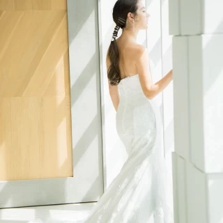 憧れの「ISAMU MORITA・JILL STUART・ハツコエンドウ・蜷川実花」を始め、世界的に支持されるドレス