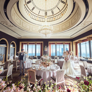 秋BIG〈ホテル上質花嫁体験&安心フル特典〉感動挙式&絶景4万試食体験