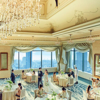 新春プレミアム〈ホテル上質花嫁体験＆フル特典〉感動挙式＆絶景4万試食