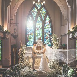 【本物の教会で誓う結婚式】200年の歴史紡ぐ*感動挙式体験&コース試食