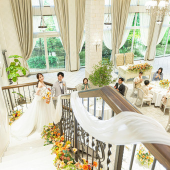 パーティー会場＆ガーデンの使い方も自由。ゲストに寄り添った進行も◎