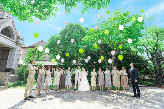 撮影後に、大切なゲストを招待して食事会を行うことも可能。