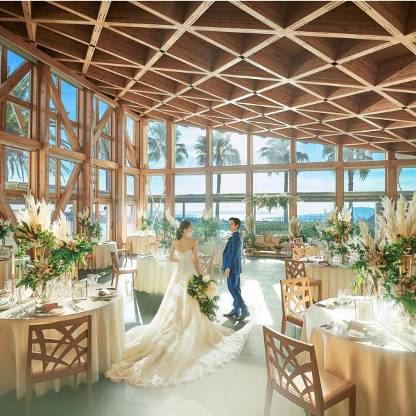 【メインテーブル装花5.5万円分プレゼント】当日の会場を華やかに彩るお花にこだわって