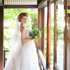 和の建築物でもドレス姿は美しく映えます|KAWACHIYA 川地家（かわちや）の写真(4048854)