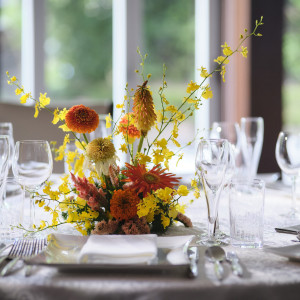 秋色のコーディネートでゲストをおもてなし|プリティチャペル大宮（エグリーズ　ドゥ　葉山庵）の写真(54542747)