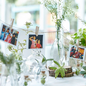 ご家族で囲むお食事なら、子供の頃の写真を飾って 昔話に花が咲く|プリティチャペル大宮（ セントパルク教会 ）の写真(947905)