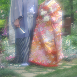 四季折々の花々に囲まれて幻想的なお写真も♪