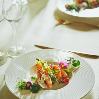 旬の食材を大切にしています。この季節がきたら二人の大切な日を思い返していただけますように。