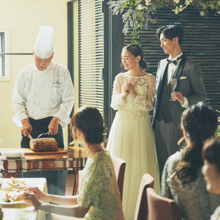 ライブ感溢れるお料理演出は人気です☆彡