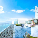 すべての会場オーシャンビューで空も海もおふたりだけの貸切に