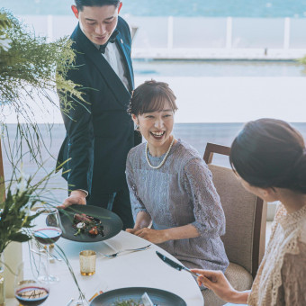 すべてのスタッフがおもてなしを体現。