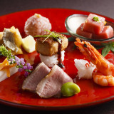 名物”フォアグラ寿司”をはじめ、神戸牛や季節のお料理を、フェア参加で無料試食!