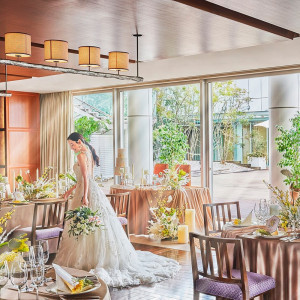 【3階ザ・ガーデン】ウッドデッキでの自由な演出とオープンキッチンで別荘のようなアットホーム空間|ホテルアークリッシュ豊橋の写真(51216980)