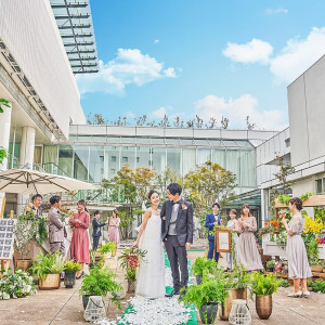 広々とした駅前とはおもえないガーデンで自由なパーティーを|ホテルアークリッシュ豊橋の写真(51216981)