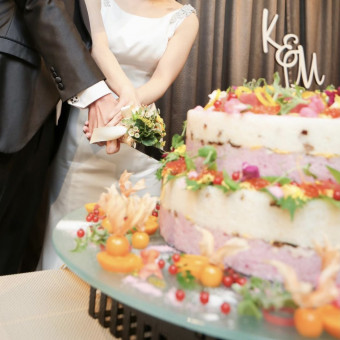 【オリジナル演出】ホテル特製『ちらし寿司ケーキ』ケーキ以外にも様々な料理演出をご提案！