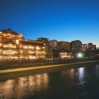 FUNATSURU KYOTO KAMOGAWA RESORT（登録有形文化財）