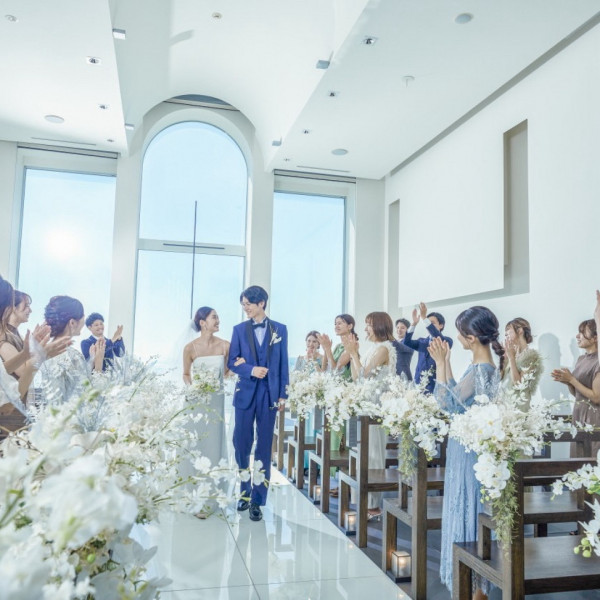 自慢の空海チャペルで理想のリゾートWEDDINGが叶います