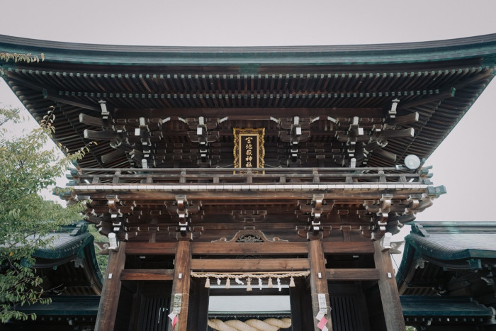「光の道」でも有名な宮地嶽神社。観光スポットとしても盛んな大きな神社です