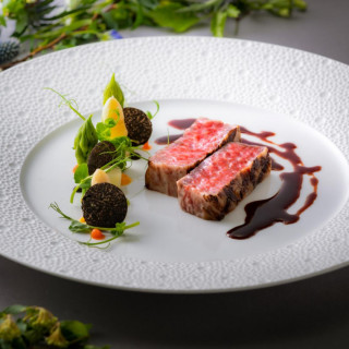 【20名迄の少人数ウェディングのご案内】ラスイート宿泊特典×贅沢試食