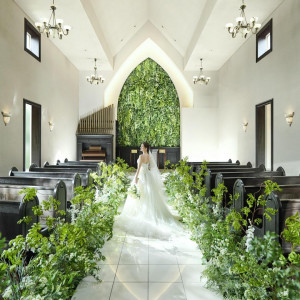 AM×初めて見学がお得◎最大180万優待×美食の体験×緑豊かなチャペル