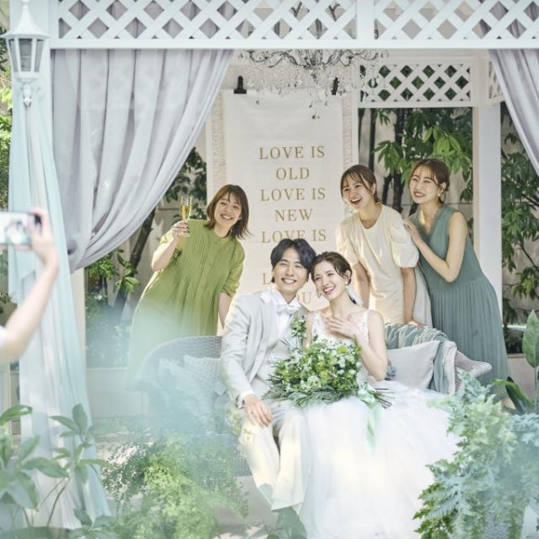 二次会ではお好きな場所でお好きな写真をたくさん撮ろう♪