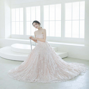 会場に併設したドレスショップで運命の1着を