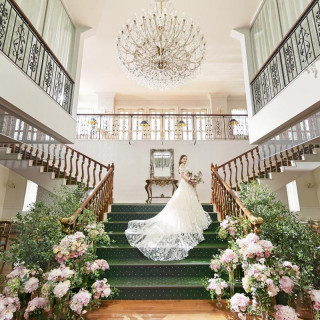 【ドレス2着&タキシード1着プレゼント!】