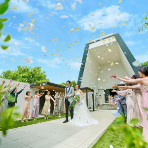祝日限定【挙式全額無料★最大210万特典】憧れドレス見学×5万ギフト