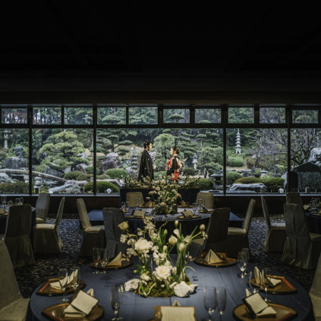 庭園の大パノラマが広がる空間