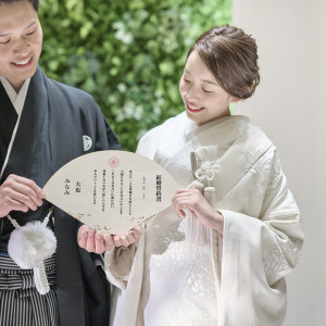着物の美しさはもちろんのこと、おもてなしの空間によく映える衣裳をセレクト◆和装での入場がより印象的でわすれられない瞬間になる◆頭から足元までおふたりらしい装いを実現する|Argent Parme（アージェントパルム）●BRASSグループの写真(41345295)