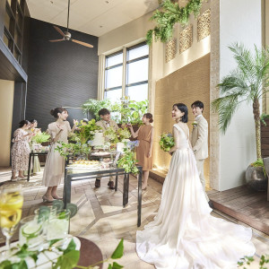 全会場には全天候型テラスを併設。ゲストも喜ぶ☆|アルカンシエル luxe mariage 名古屋（アルカンシエルグループ）の写真(53043221)